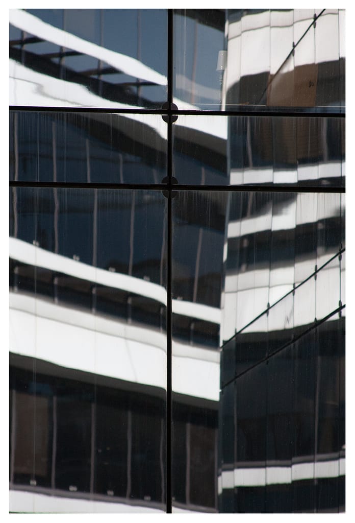 iMAGIES URBAINES Black Reflections Serie Photo Noir#07